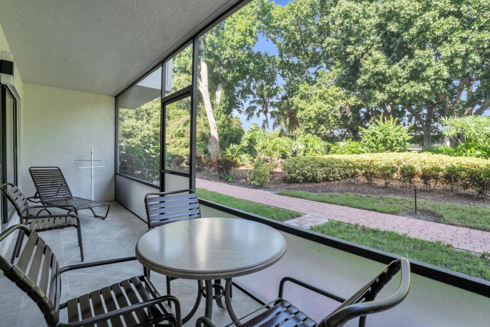 Park Shore Resort By Mike Z Rentals (Adults Only) North North Naples Kültér fotó