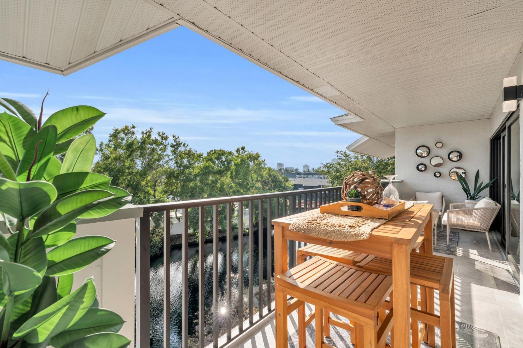 Park Shore Resort By Mike Z Rentals (Adults Only) North North Naples Kültér fotó