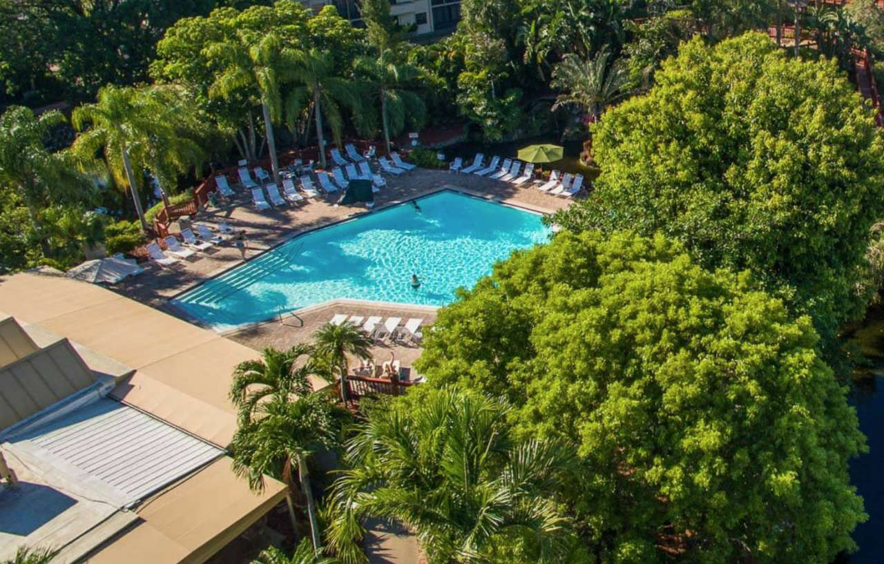 Park Shore Resort By Mike Z Rentals (Adults Only) North North Naples Kültér fotó